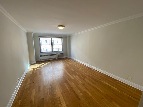 2nd image of 210 W 89th St APT 10F