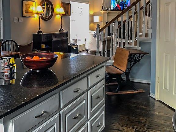 3rd image of 2810 Gray Moss Ct