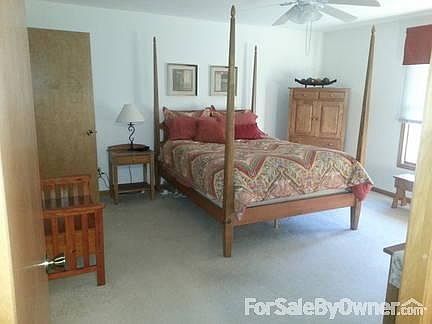 2nd image of 10348 Bull Run Dr
