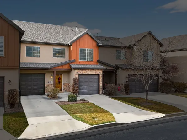10226 S Mystic Falls Way W, South Jordan, UT 84095