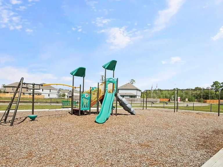 2166 Middle Ridge Dr — Photo 19