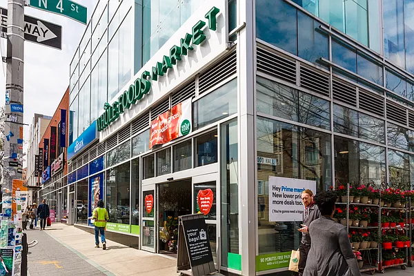 Rented by MNS | media 10