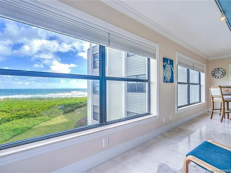 1289 NE Ocean Blvd #6 — Photo 25