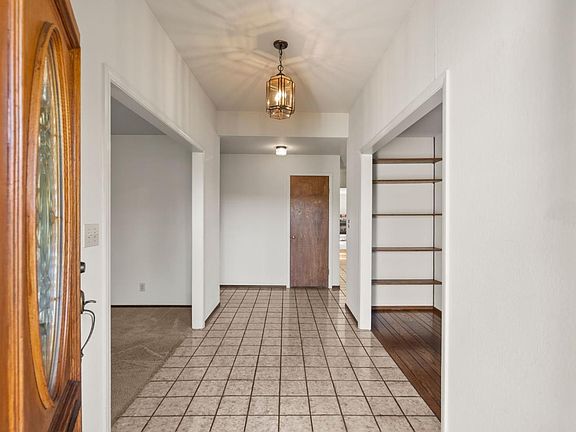3rd image of 1841 Palm Ave