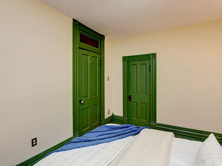 355 King Ave — Photo 37
