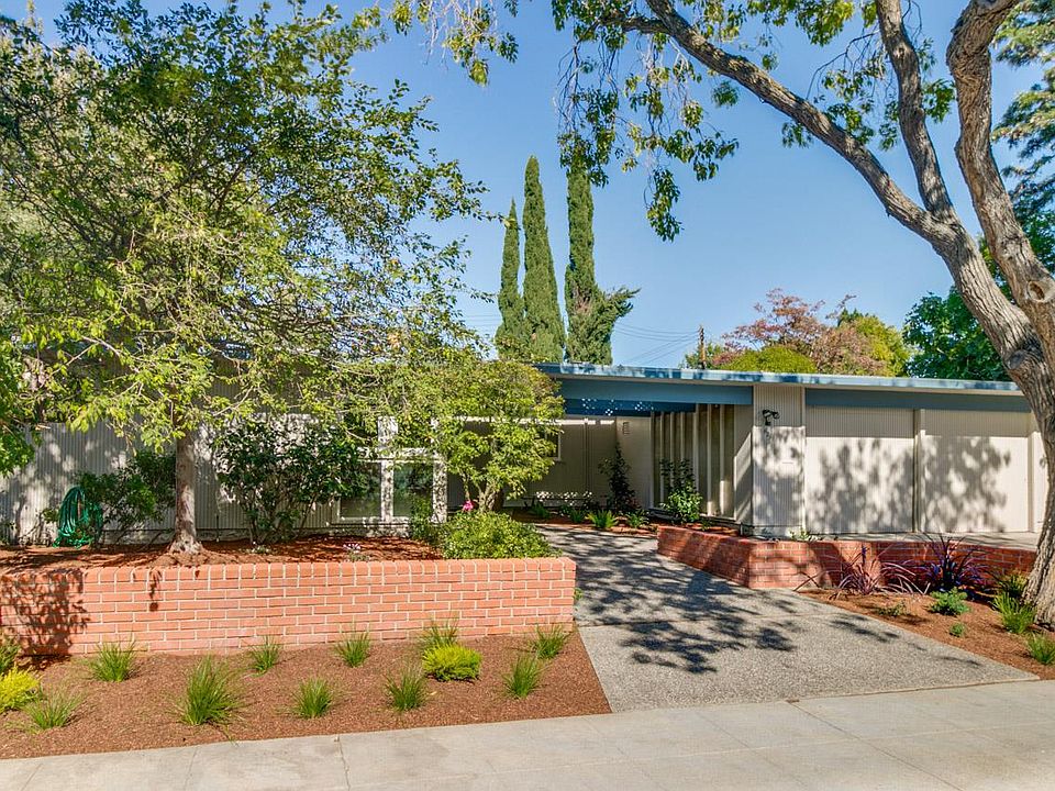 1st image of 4211 Dake Ave