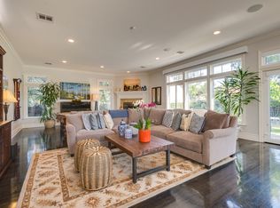 7800 Henefer Ave, Los Angeles, CA 90045