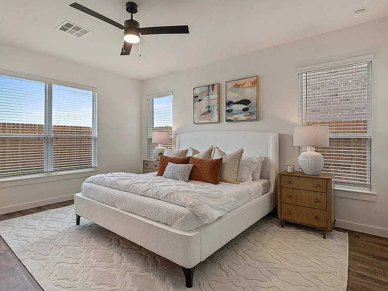 4A | 4 Bed / 2.5 Bath - Master Bedroom