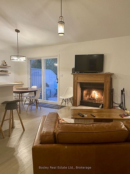 The Blue Mountains Townhouse for rent - 2 Bedrooms — photo 3