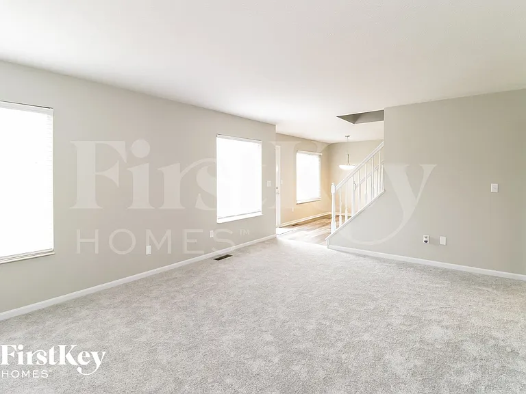 6955 Autumn Glen Dr — Photo 4