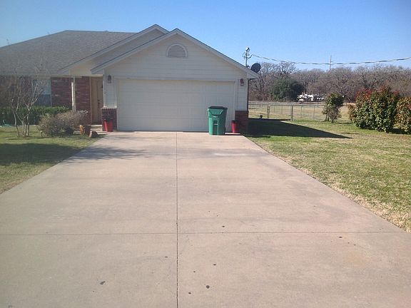 4th image of 170 Thousand Oaks Dr