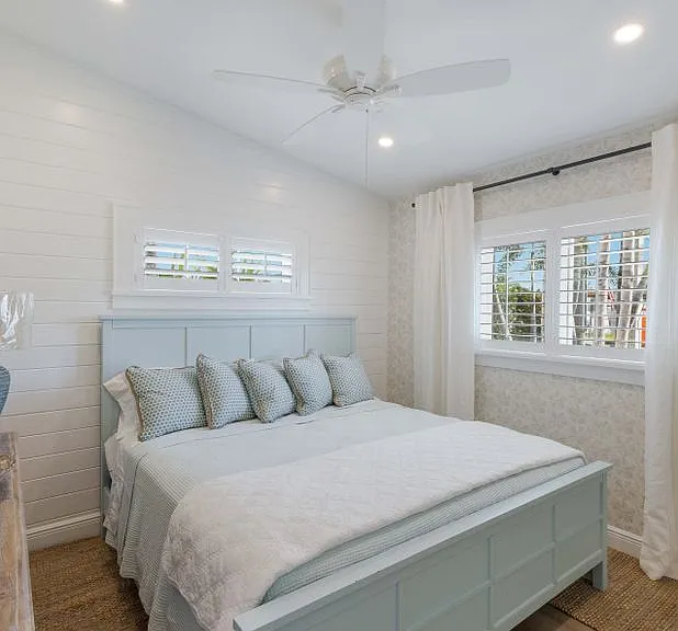 401 N Shore Dr — Photo 12