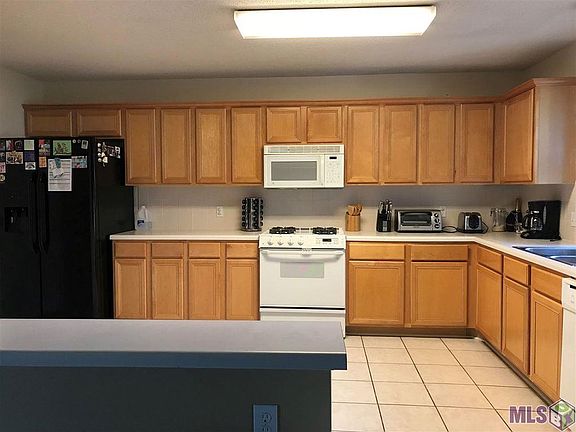 5th image of 6408 Lauren Dr