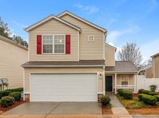 568 Windcroft Cir NW, Acworth, GA