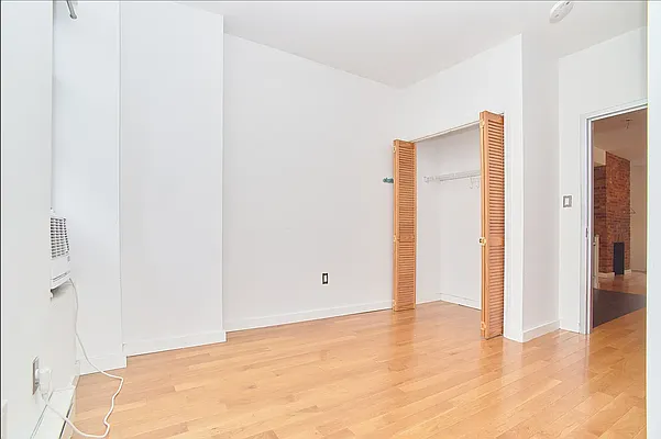 Rented by Living New York | media 9