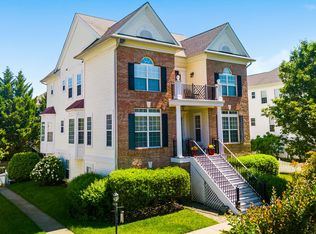 9206 Haines Dr, Lorton, VA 22079