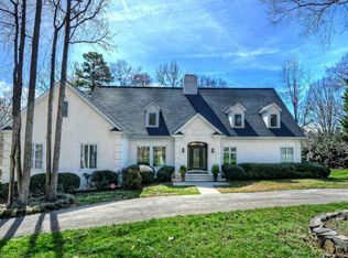 4436 Parview Dr N, Charlotte, NC 28226