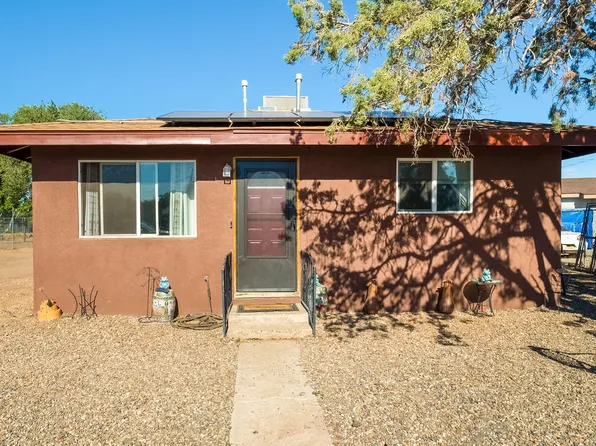 2901 8th St NW, Albuquerque, NM 87107