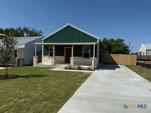 223 Western Ave, Bertram, TX 78605