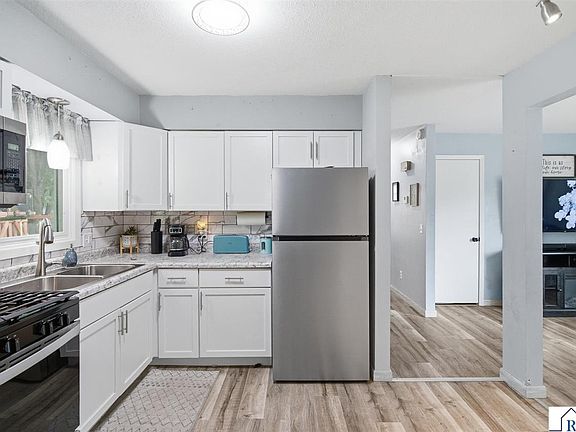 4th image of 1213 3rd St NW