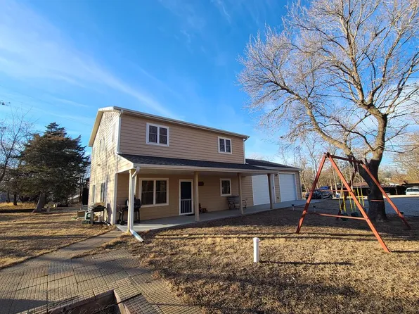 3 Sunflower Ln, Marquette, KS 67464