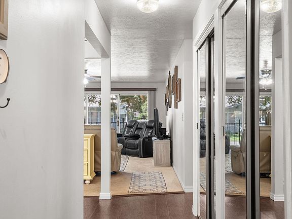 4th image of 21 Maple Court