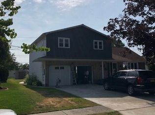 231 Willowgrove S, Tonawanda, NY 14150