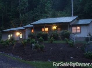 216 Mountain Trail Ln, Burnsville, NC 28714