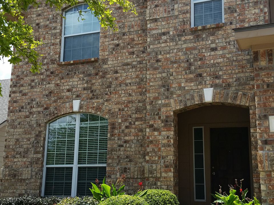 Front house entrance