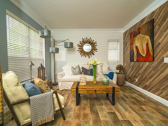 5th image of 4584 Cape Sable Ct