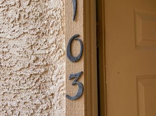 2221 Highpointe Dr APT 103, Laughlin, NV 89029
