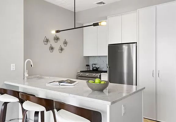 4th image of 182 Concord St #1B35