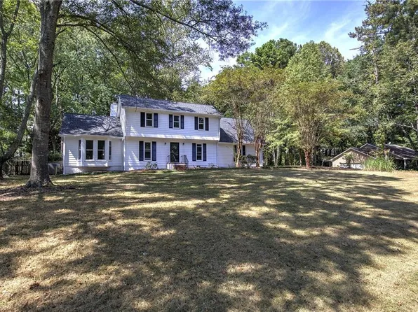 250 Mimosa Dr, Fayetteville, GA 30214