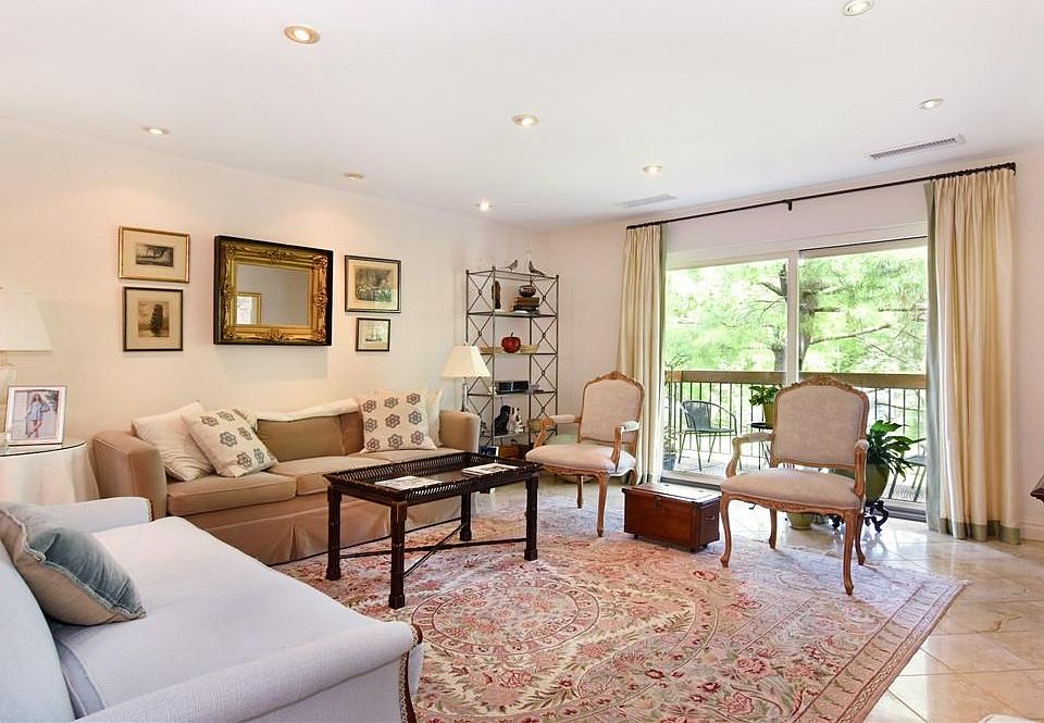 1st image of 24 Bronxville Glen Drive #4-16