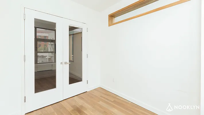 Rented by Nooklyn NYC LLC | media 9