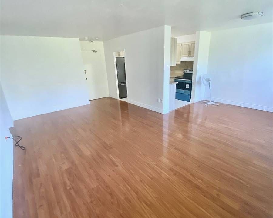 1st image of 2245 Eglinton Ave E #310