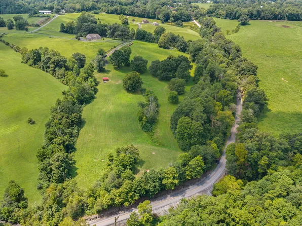 259 Indian Cave View Rd, Jamestown, KY 42629