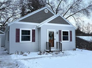 2728 Shale Ledge Rd, Eau Claire, WI 54703