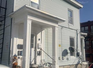 15 Franklin St #1, Nashua, NH 03064