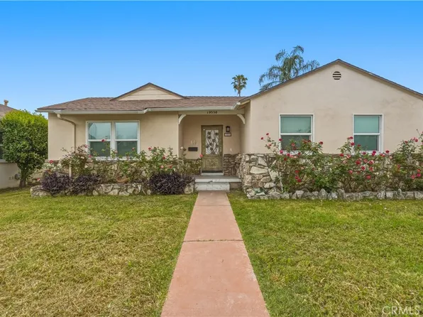 19550 Vanowen St, Reseda, CA 91335