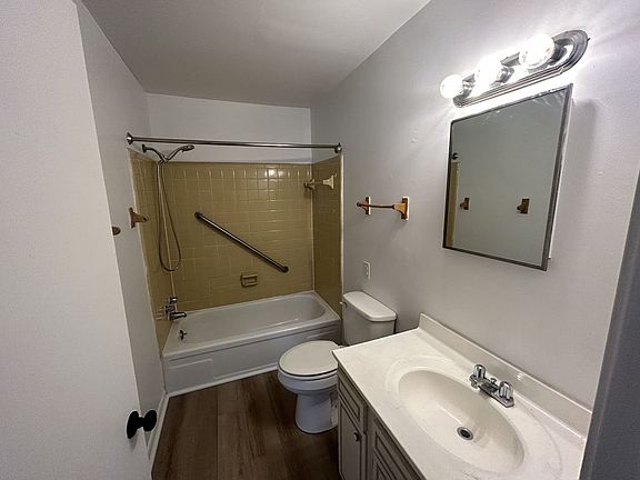 5th image of 4995 S Amherst Hwy Suite 211