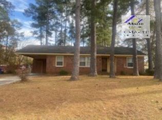 5306 Brookfield Rd, Fayetteville, NC 28303