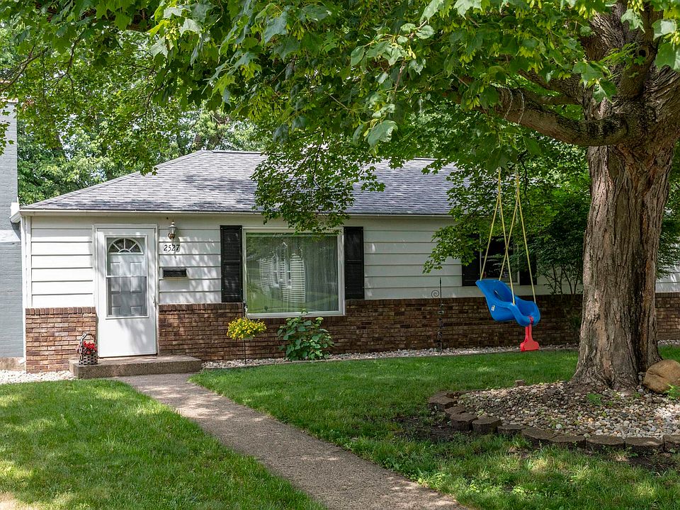 1st image of 2527 Sampson St