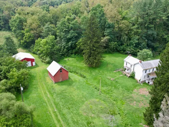 254 Laidleys Run Rd, West Alexander, PA 15376