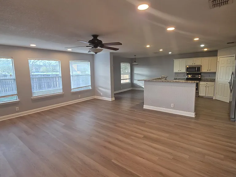 7119 Capricorn Way — Photo 8