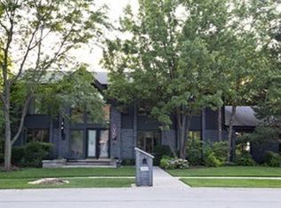 2024 Franklin Dr, Glenview, IL