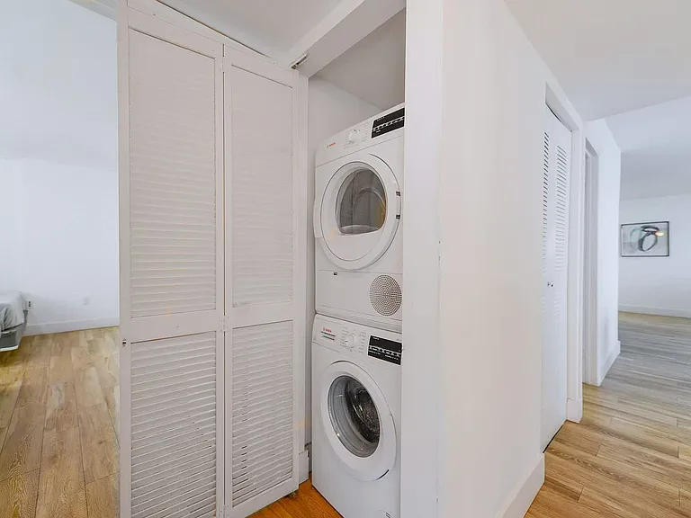 Washer/Dryer