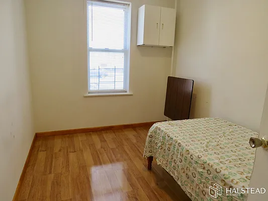 Rented by Halstead Real Estate | media 8