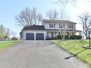 1003 Twisted Oak Ct, Algonquin, IL 60102