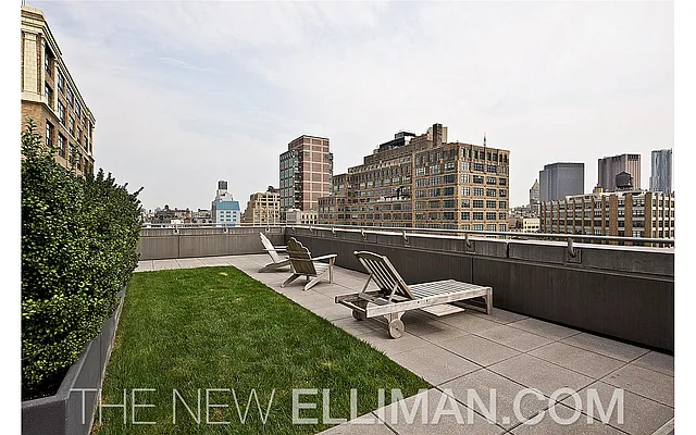 Rented by Douglas Elliman | media 21